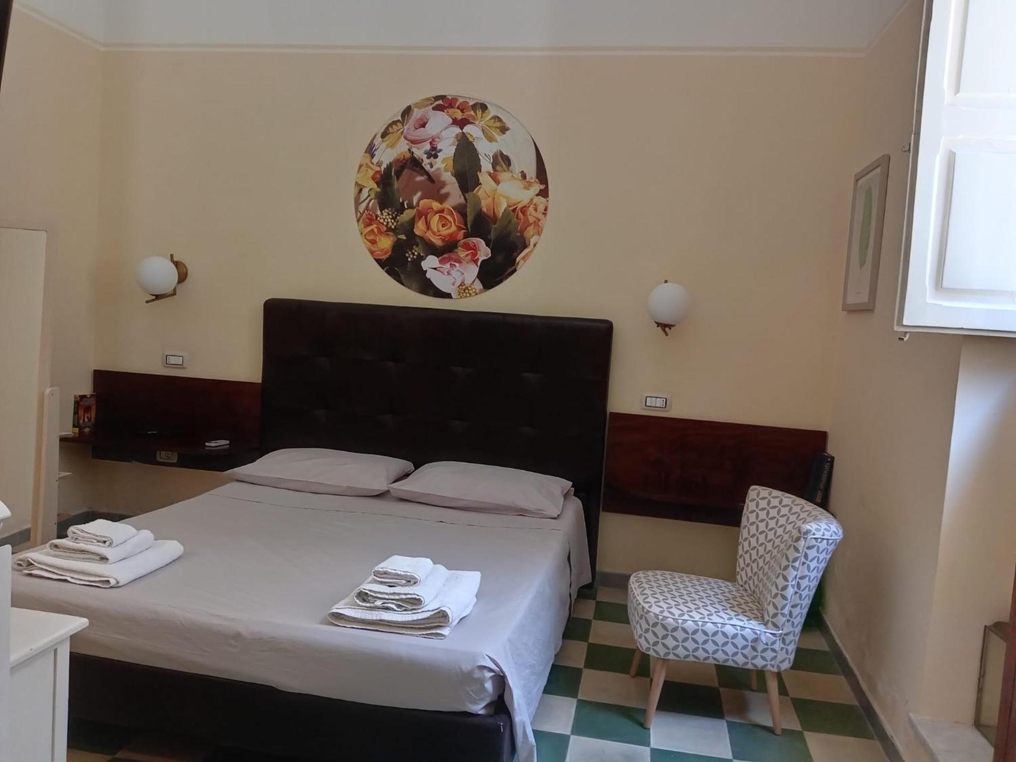 Piazza Verdi Liberty House Lecce Buitenkant foto