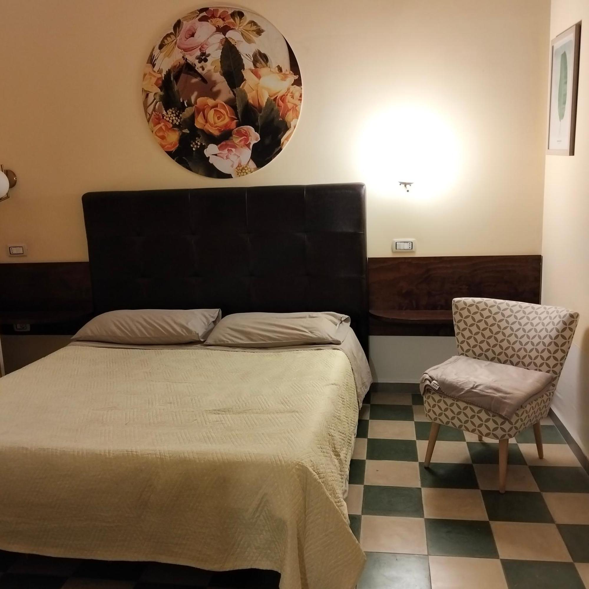 Piazza Verdi Liberty House Lecce Buitenkant foto